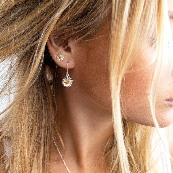 Daisy Drop Earrings - Image 3